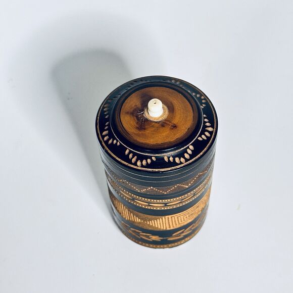 Folk Art Wood Lidded Footed Trinket Box Jar Hand Carved Round Inca Mexico Signed - Picture 4 of 13